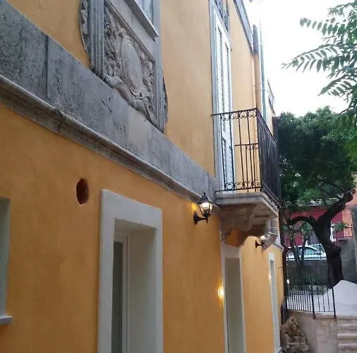 Il Daviduccio House アパート *